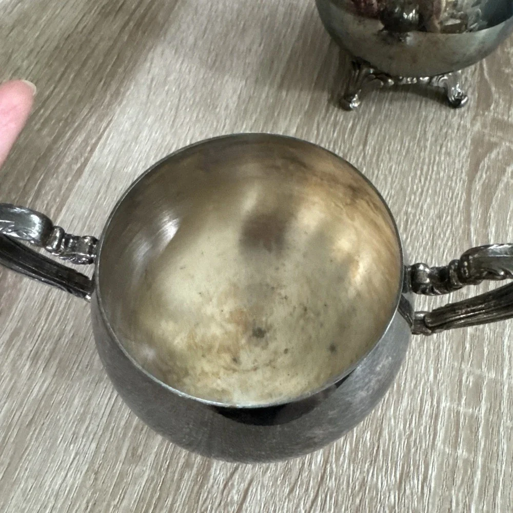 Vintage Oneida Silverplate Footed Sugar Bowl with Lid & Creamer Set Patina